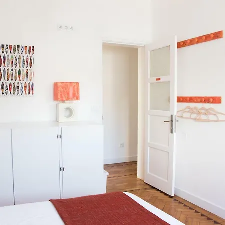 بيت شباب Sea For Yourself